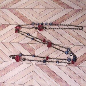 Women’s beaded necklace